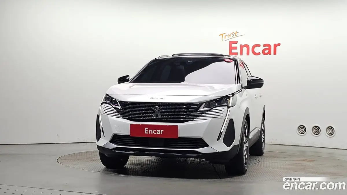 Peugeot 3008 2022 фото 3