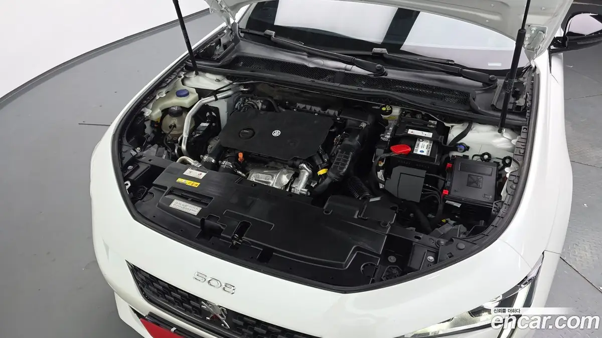 Peugeot 508 2022 фото 6