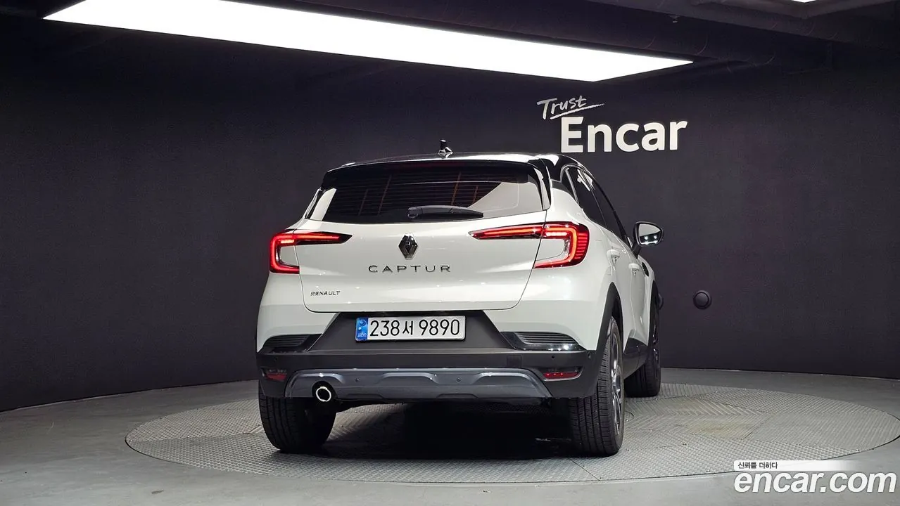 Renault Captur 2020 фото 4