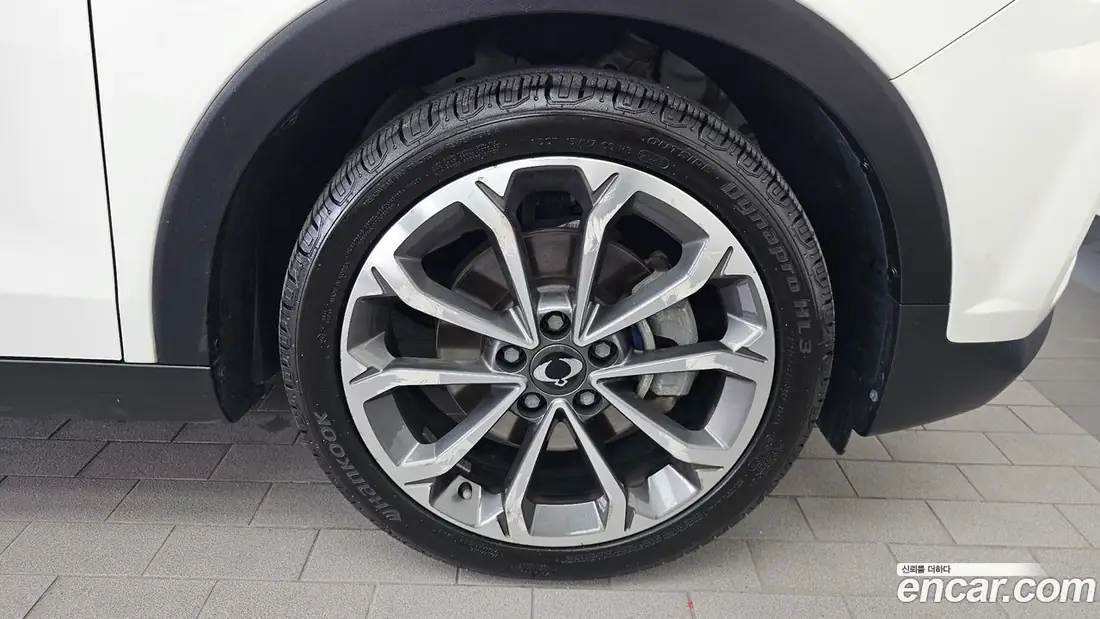 SsangYong Tivoli Armor 2019 фото 21