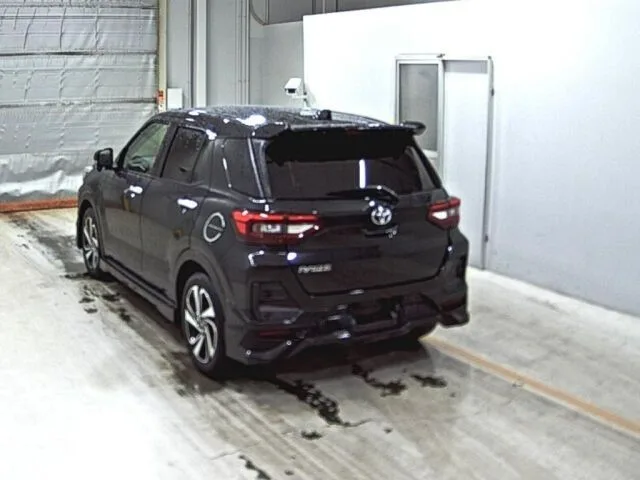 Toyota Raize 2022 фото 2