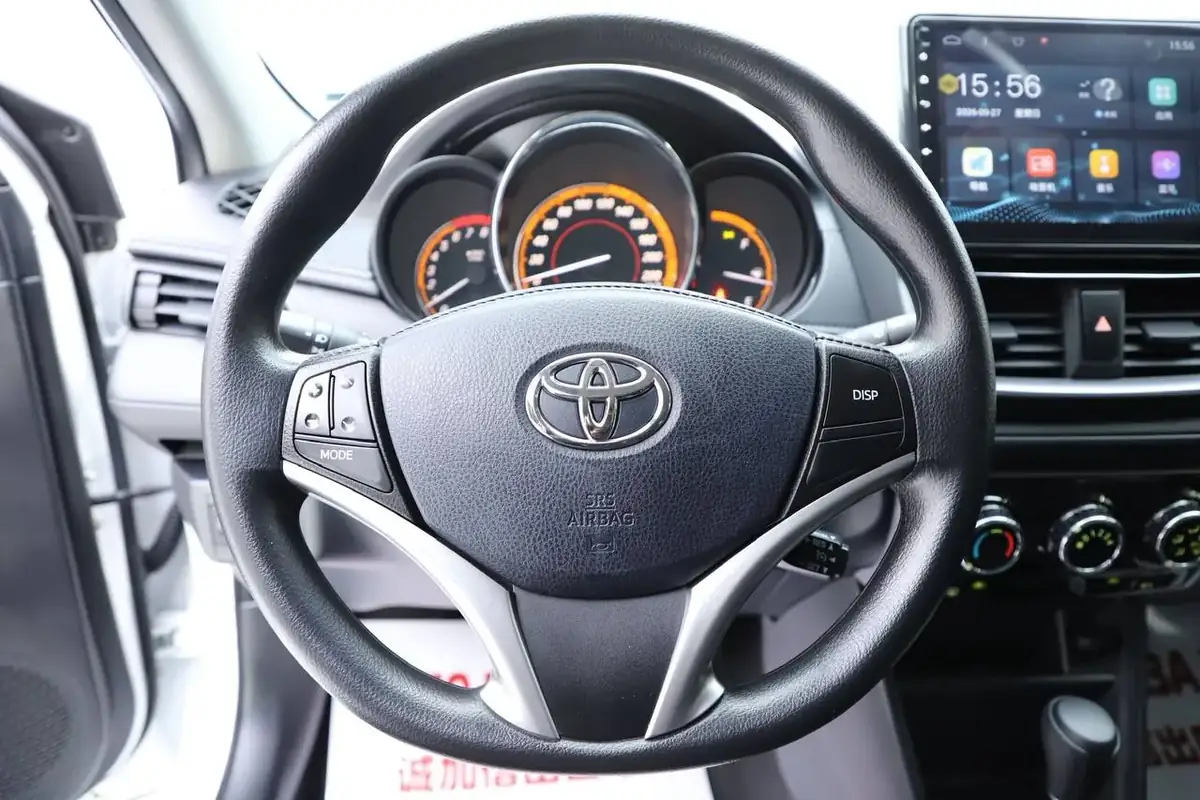 Toyota Yaris L Leading PLUS 2023 фото 5
