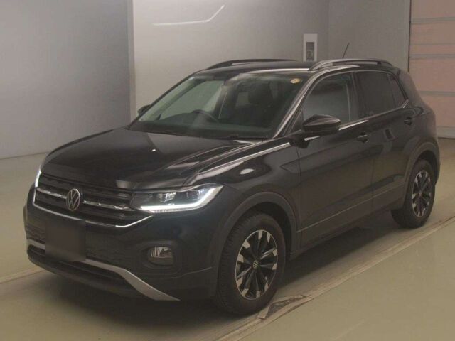 VOLKSWAGEN T-CROSS 2023 — импорт из Японии под ключ