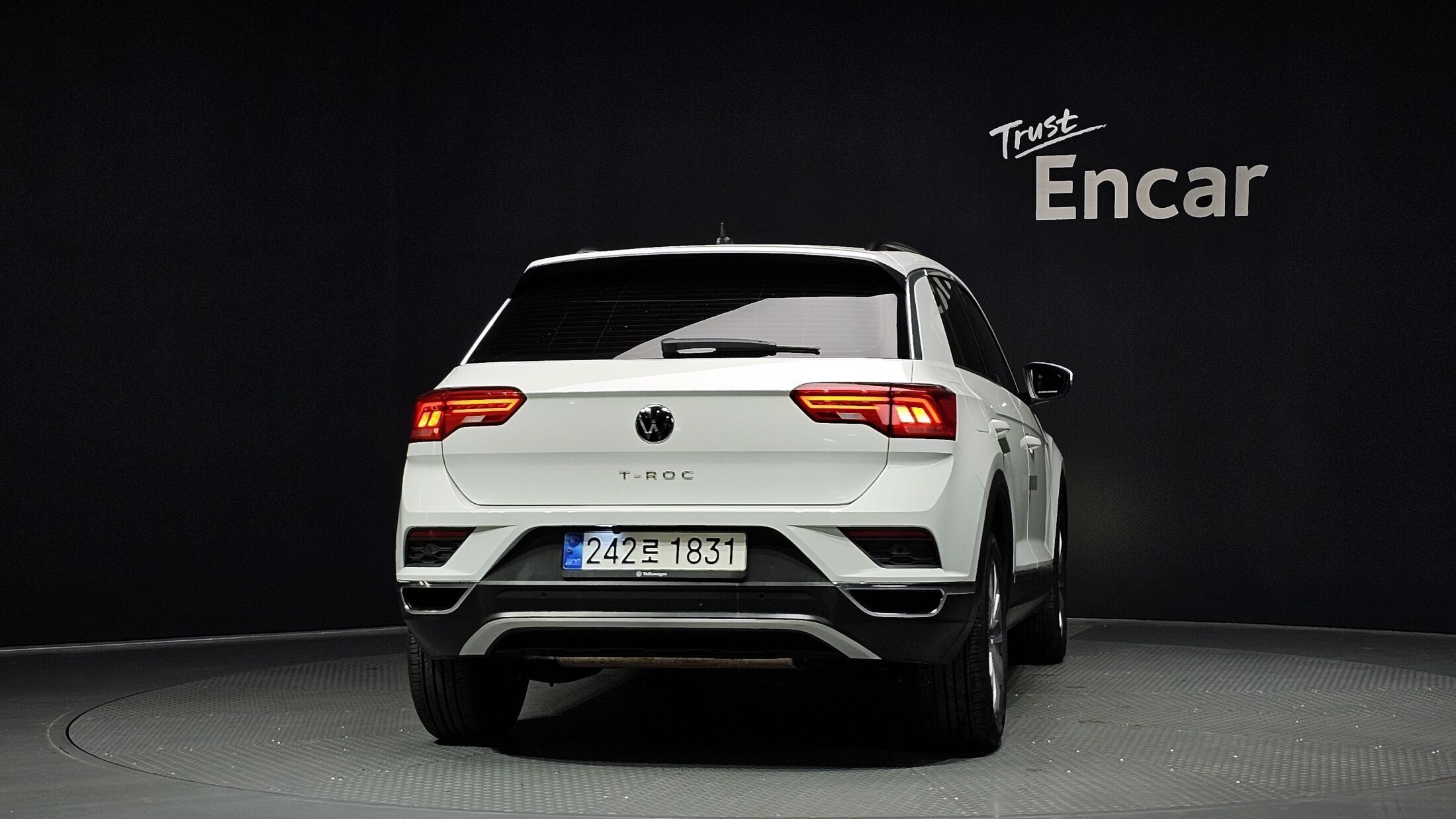 Volkswagen T-Roc 2022 фото 4