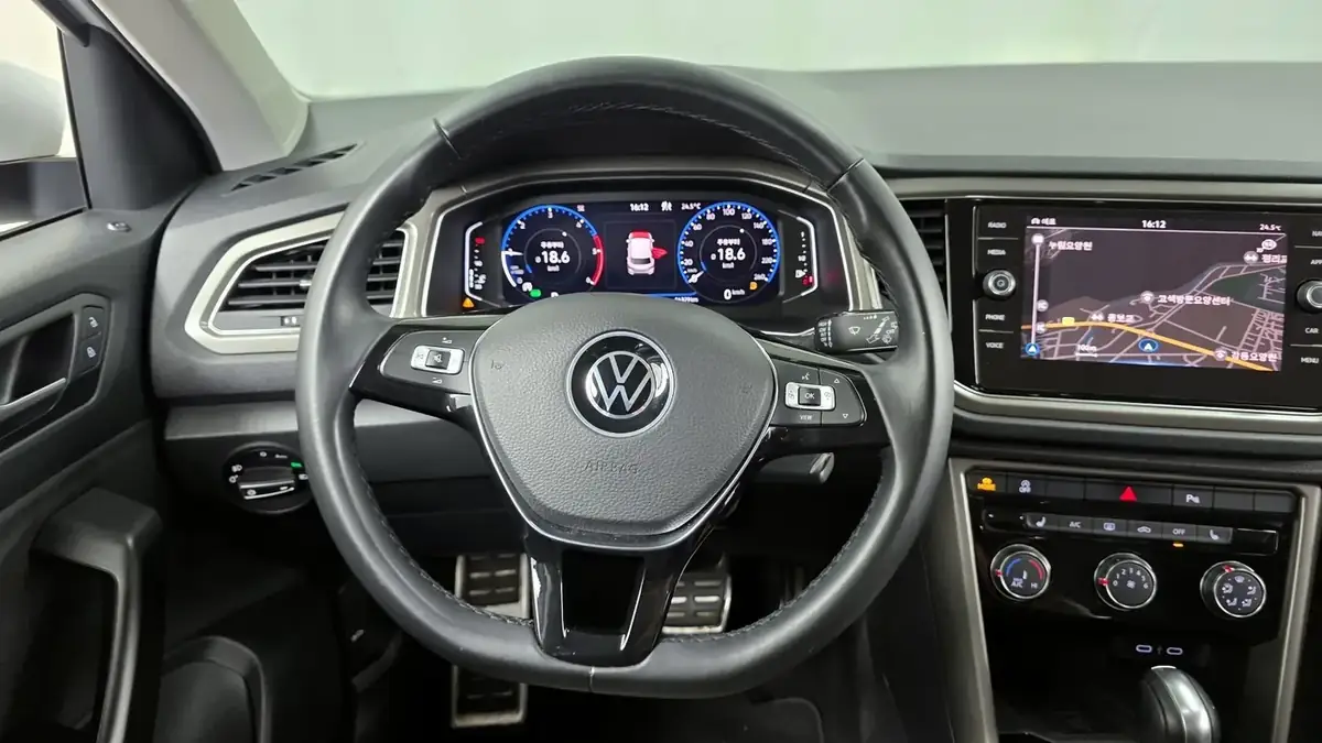 Volkswagen T-Roc 2022 фото 7