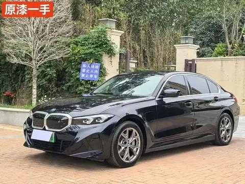 BMW i3 eDrive 35L 2024