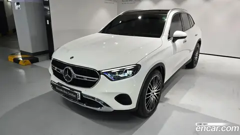 Mercedes-Benz GLC 300 4MATIC 2026