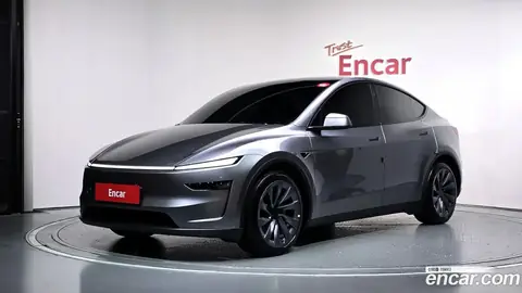 Tesla Model Y 2026
